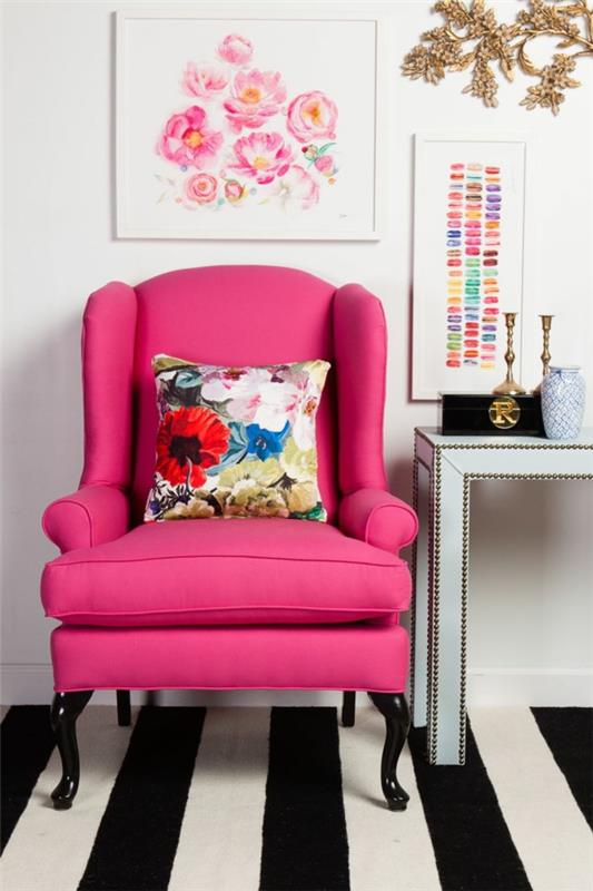 η pop art διαθέτει εσωτερική διακόσμηση επενδυμένη με ροζ πολυθρόνα
