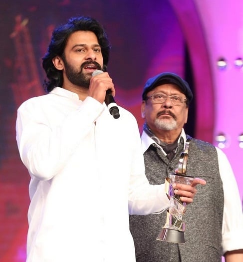 prabhas hd tapetai