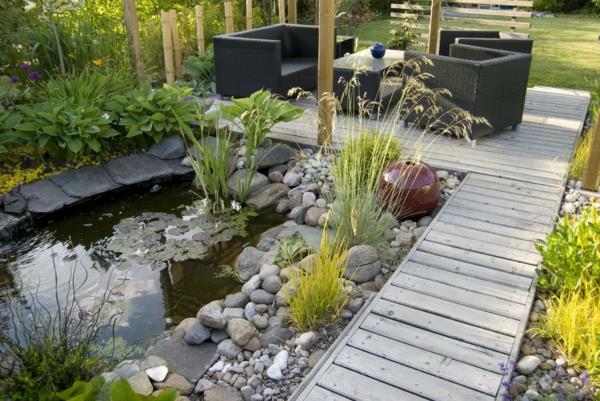 έπιπλα από μπαστούνι λιμνούλα κήπου δημιουργούν διαδρόμους φυσικές πέτρες φυτά νερού