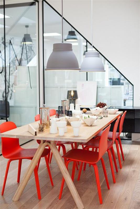 διαχωριστικό δωματίου γυάλινος τοίχος χωρίσματος μοντέρνο τραπέζι τραπεζαρίας με καρέκλες