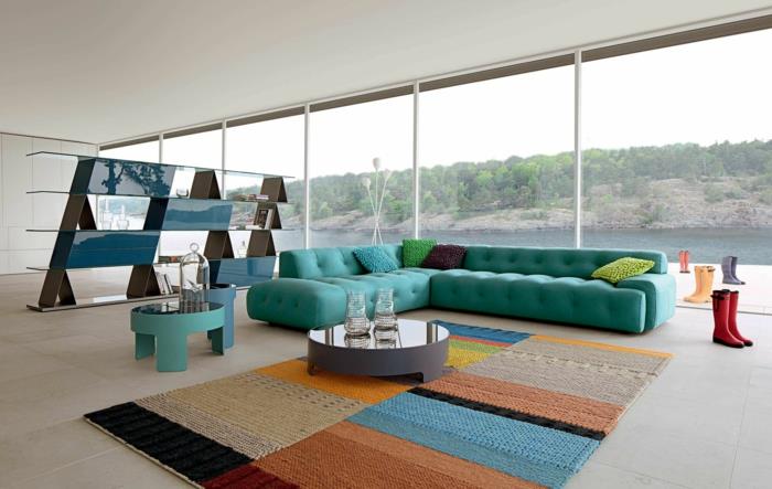 μειωμένο μινιμαλιστικό μοντέρνο διαμέρισμα σαλόνι χαλί καναπές βιβλιοθήκη