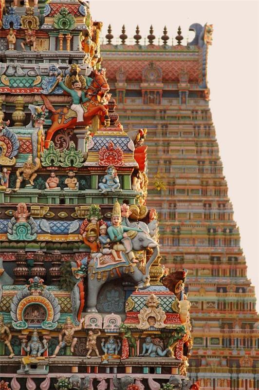 ταξίδι στον ινδουιστικό ναό της Ινδίας Μαντούρα