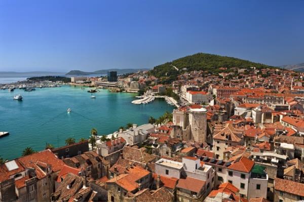 ταξίδι στην κροατική πόλη panorama split