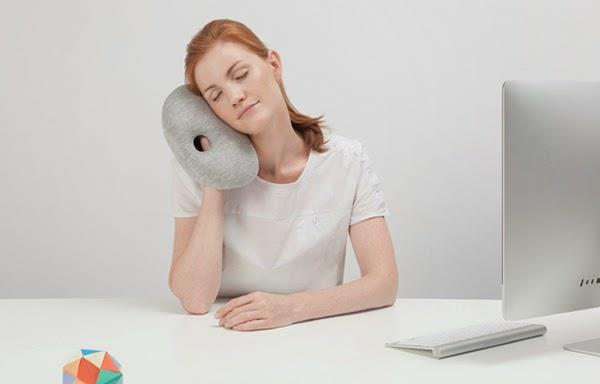 ταξιδιωτικό μαξιλάρι σχεδιαστικό μαξιλάρι Ostrich Pillow Mini έπιπλα σχεδιαστών