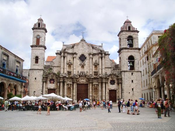 ταξίδι στον καθεδρικό ναό διακοπών της Κούβας