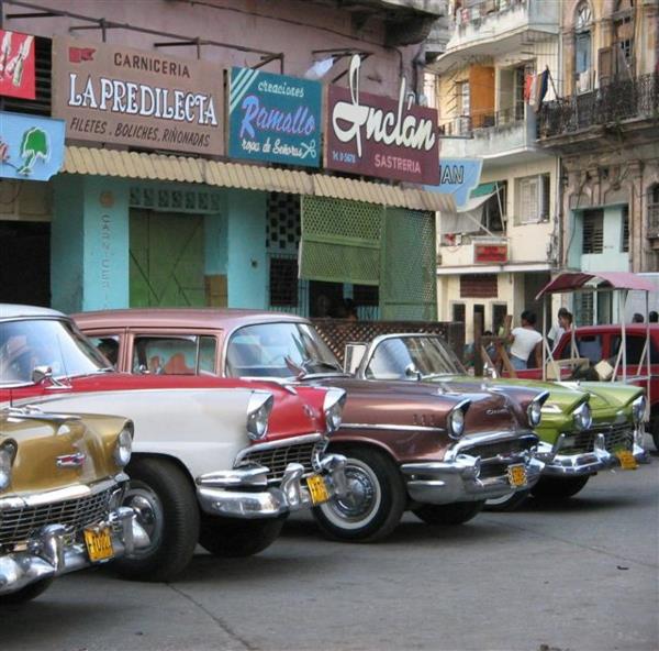 ταξίδι στην Κούβα oldtimer