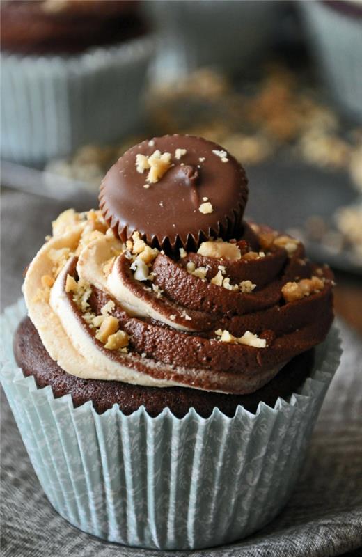 συνταγές cupcakes σοκολάτα muffins κρέμα φυστικιού διακοσμούν