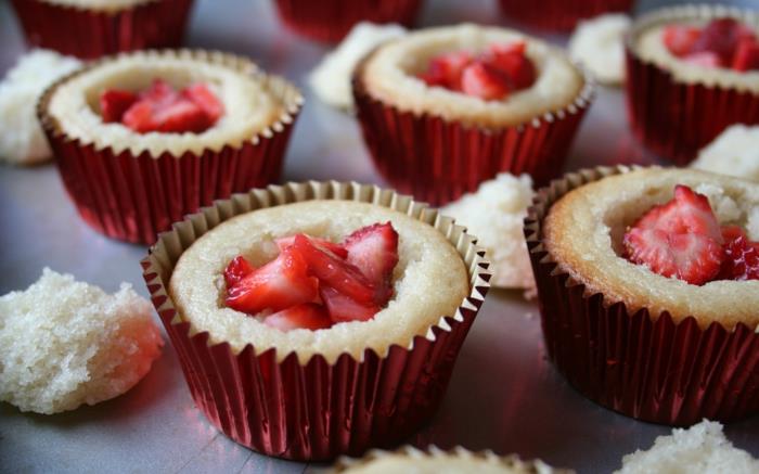 συνταγές cupcakes επιδόρπια φράουλα βανίλια