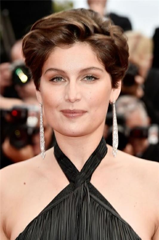 ρομαντικά κουρέματα διασημοτήτων Laetitia Casta