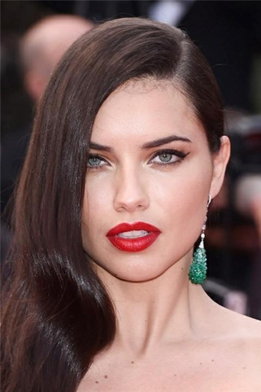 ρομαντικά κουρέματα celebrities adriana lima