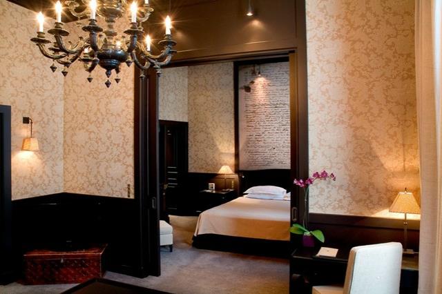 ρομαντικό ξενοδοχείο στο Παρίσι Place des Vosges Suite de la Reine