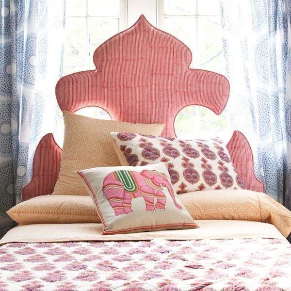 ροζ μαξιλάρι ελέφαντα κρεβατοκάμαρας