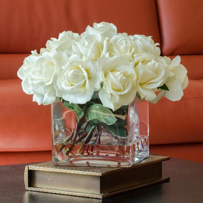 ροζ διακόσμηση γυάλινο βάζο λευκά λουλούδια