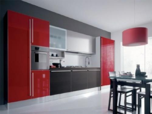κόκκινη λαμπερή ιδέα επίπλων κουζίνας σχεδιασμός πρωτότυπο μοντέρνο ελκυστικό