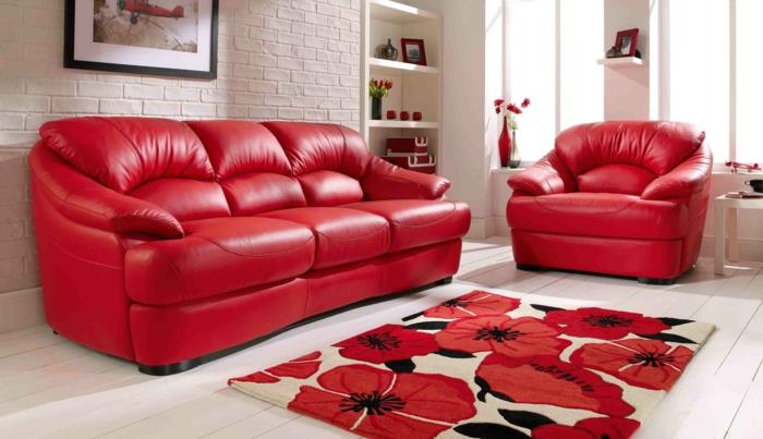 κόκκινη πολυθρόνα σαλόνι επιπλωμένο χρωματιστό χαλί κόκκινο καναπέ