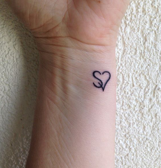 „Heart S“ tatuiruotės dizainas