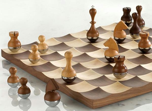 φιγούρες σκακιού σκακιέρα ξύλο ταλαντεύεται