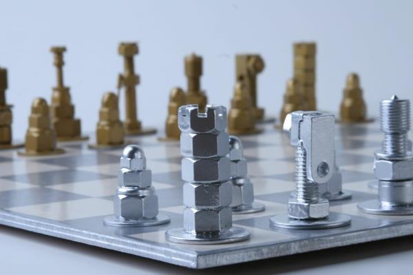 κομμάτια σκάκι πύργος ασημένια παξιμάδια βιδών