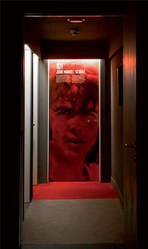 Κομψή ρετρό ξενοδοχειακή πόρτα spain bar πόρτα ενσωματωμένη σε ντουλάπια