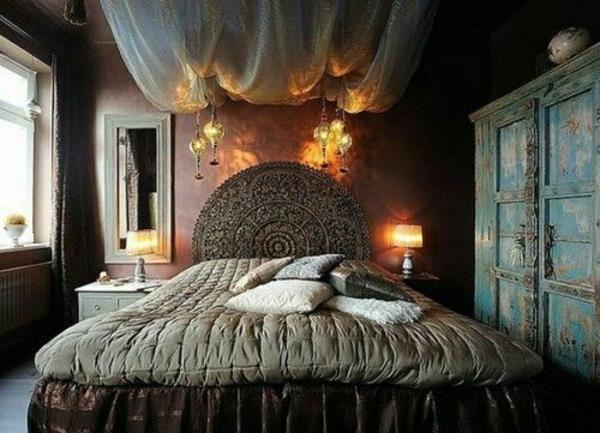 υπνοδωμάτιο ανατολίτικες κουρτίνες κρεβάτι φωτισμός