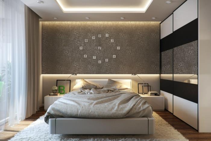 υπνοδωμάτιο παραδείγματα επίπλωσης πολυτελές χαλί τοίχου με ρολόι τοίχου