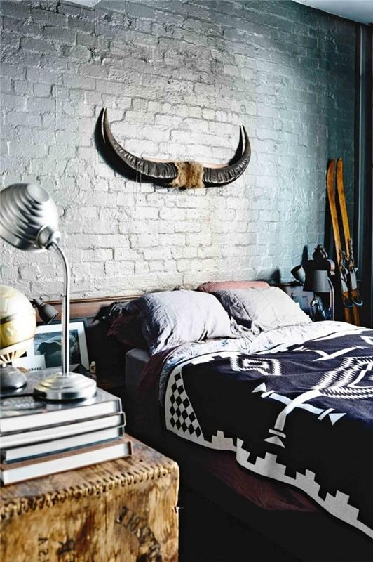 Διακοσμήστε το υπνοδωμάτιο σε βιομηχανικό στιλ με ελκυστική διακόσμηση τοίχων