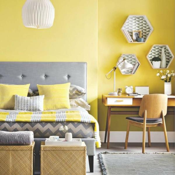 Επιπλώστε ένα υπνοδωμάτιο με χρώμα pantone του έτους 2021