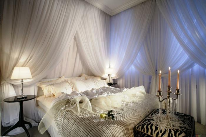 υπνοδωμάτιο ιδέες θόλο ρομαντικό κρεβάτι θόλο λευκό κηροπήγιο σφαιρίδιο ζέβρας χάντρα