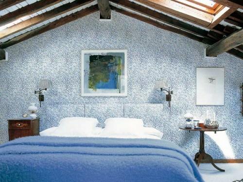 σοφίτα κρεβατοκάμαρα μοτίβο τοίχου μπλε χρώματα