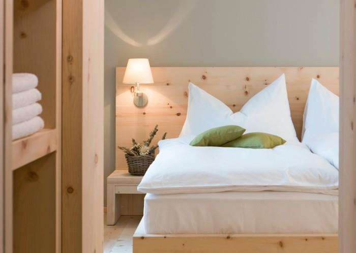 κρεβατοκάμαρα φωτιστικό τοίχου λάμπα ξύλινα έπιπλα ιδέες σπιτιού υπνοδωμάτιο