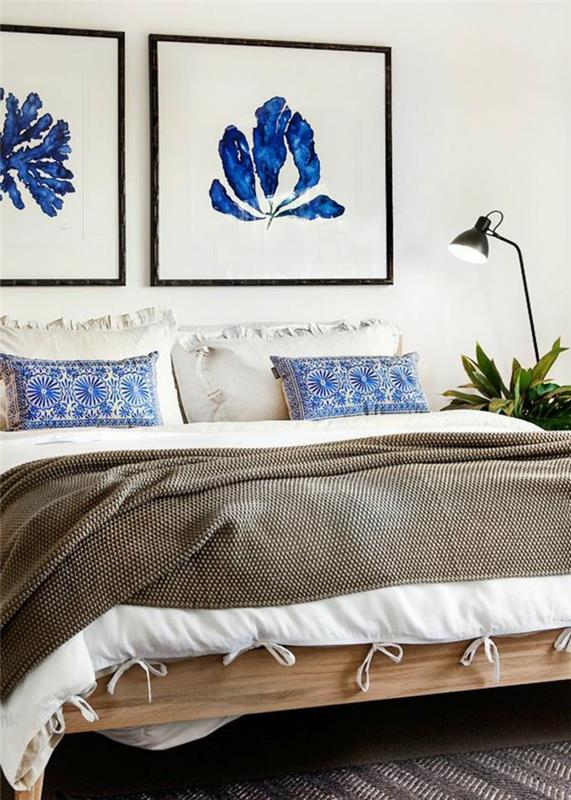 κρεβατοκάμαρα σχέδιο ξύλινο κρεβάτι πλαίσιο floral μοτίβο ρίξτε μαξιλάρια κλινοσκεπάσματα λεπτό μοτίβο