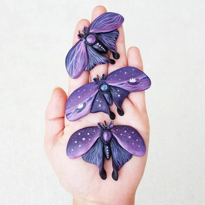 αγοράστε κοσμήματα σε απευθείας σύνδεση μενταγιόν με μοβ πεταλούδες