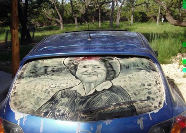 βρώμικα αυτοκίνητα τέχνη ζωγραφική σκόνης κυρία