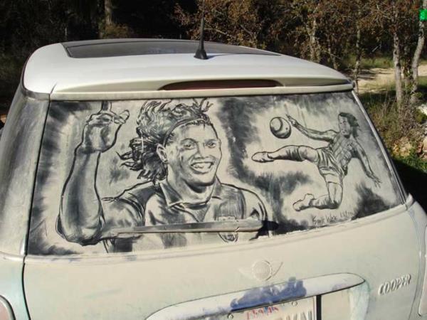 βρώμικα αυτοκίνητα τέχνη ζωγραφιές σκόνης ποδοσφαιριστές