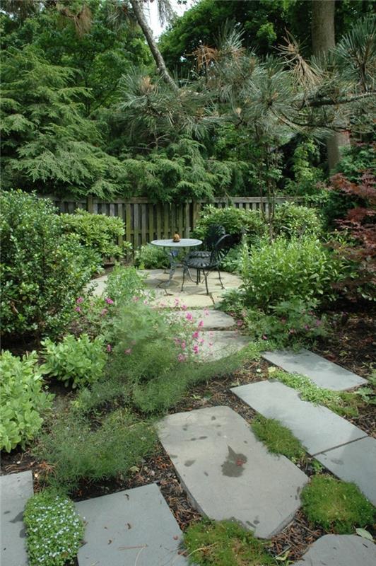 όμορφες ιδέες κήπου φράχτη κήπου από παλέτες στην πίσω αυλή