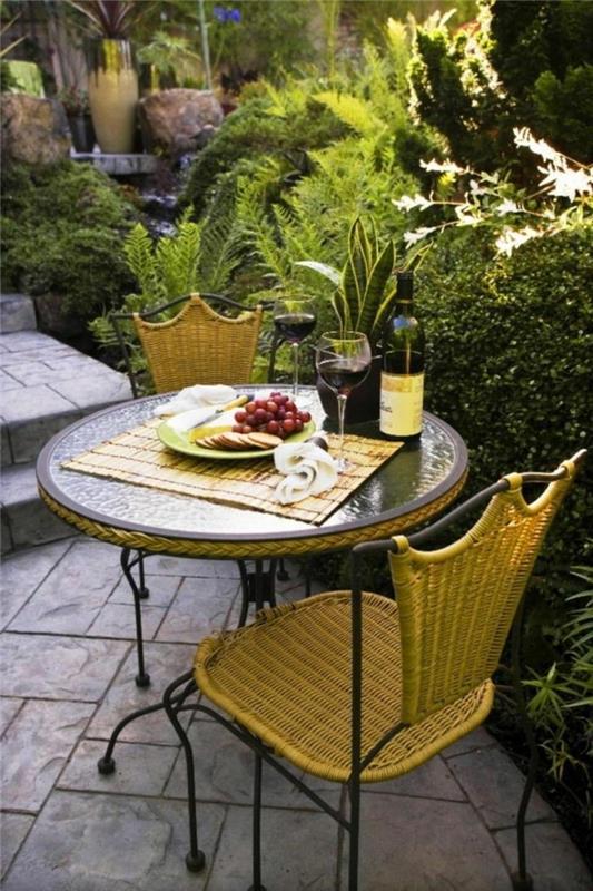 δημιουργήστε όμορφους χώρους καθιστικού στον κήπο στον εξωτερικό χώρο