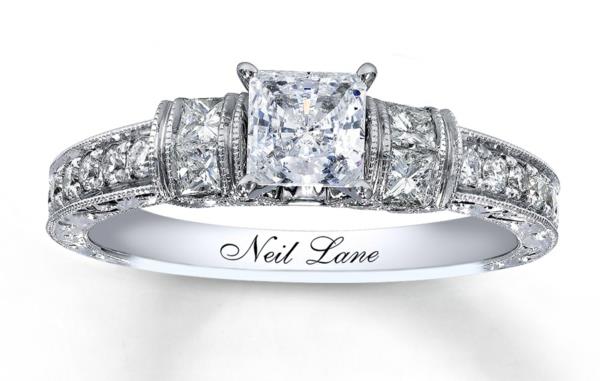 όμορφο δαχτυλίδι αρραβώνων ασημένιο neil lane κάνει πρόταση γάμου