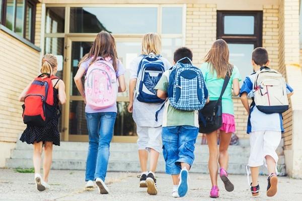 επιλέξτε το σωστό σχολικό σακίδιο και τσάντα