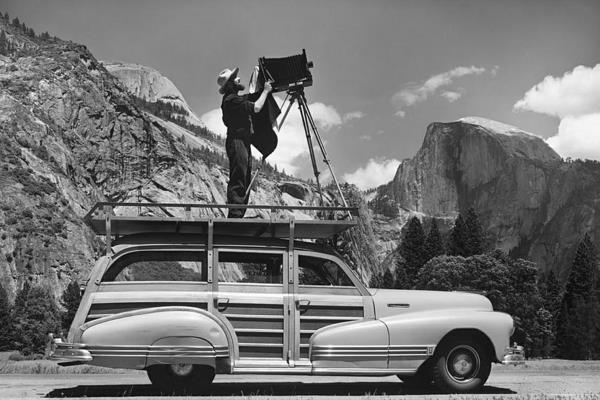 ασπρόμαυρη φωτογραφία ansel adams ρετρό κάμερα αυτοκινήτου