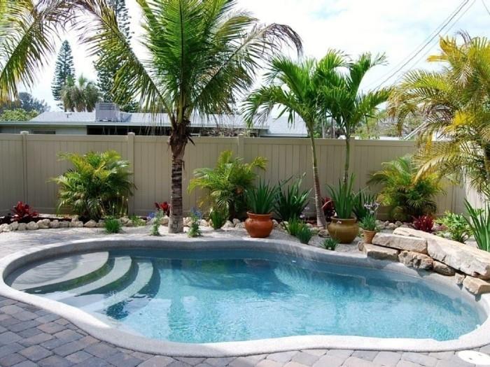 Φτιάξτε και διακοσμήστε τη δική σας πισίνα στον κήπο