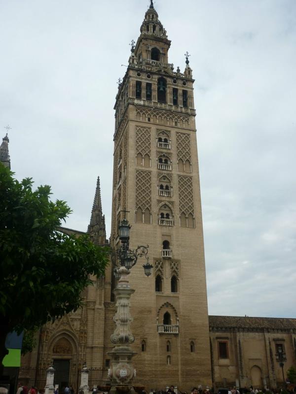 καθεδρικός ναός της Σεβίλλης santa maria de la sede dome la hiralda