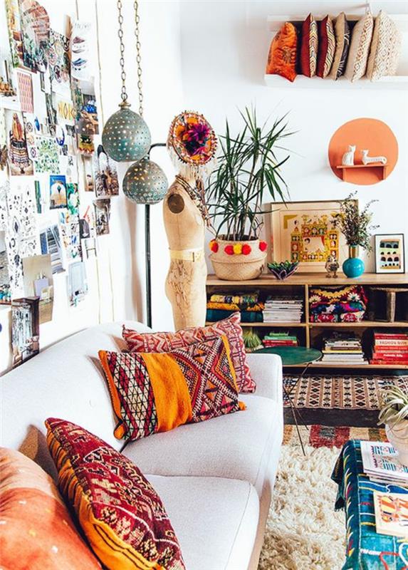 shabbychic έπιπλα boho επίπλωση στυλ έθνικ μοτίβα ρίχνουν μαξιλάρια χαλιά μεταλλικό κρεμαστό φως