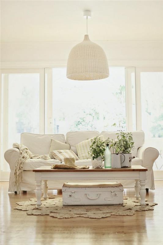 shabby chic ιδέες επίπλωσης παλιές βαλίτσες σκαμπό υφαντά αμπαζούρ