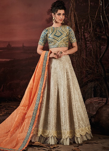 „Banarasi Silk Lehenga“