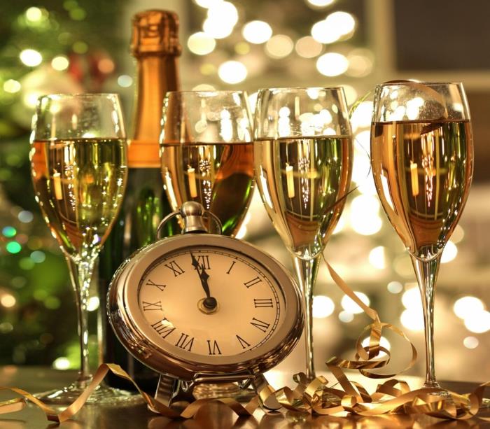 παραμονή Πρωτοχρονιάς deco dekoideem Πρωτοχρονιάτικο πάρτι Silvesteer διακόσμηση τραπεζιού διακόσμηση παραμονή Πρωτοχρονιάς