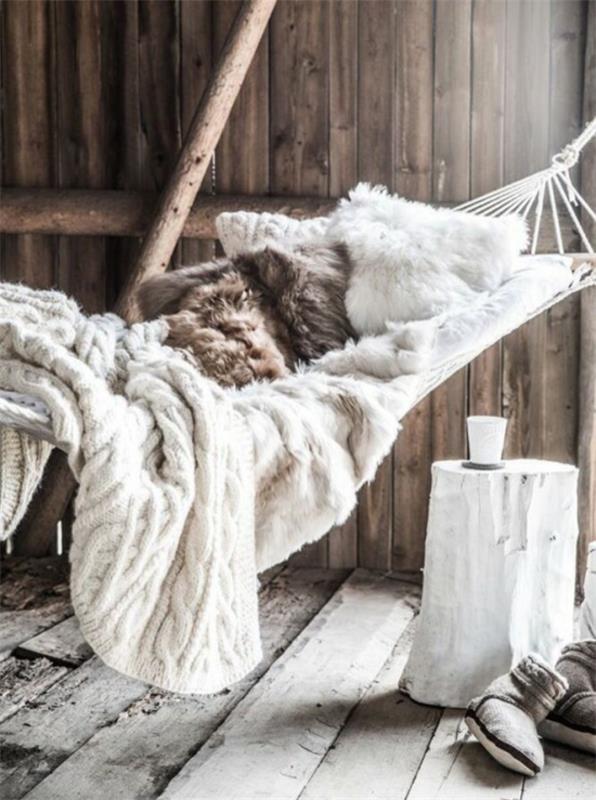 Σκανδιναβική επίπλωση αιώρα πλεκτή κουβέρτα γούνινη κουβέρτα σκανδιναβικά αξεσουάρ σπιτιού