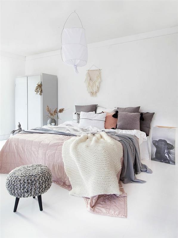 Σκανδιναβική επίπλωση κρεβατοκάμαρας παστέλ χρώματα λευκό πάτωμα