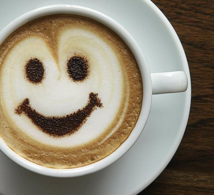 χαμόγελο πρόσωπο καφές πρωί χαιρετισμός καλημέρα