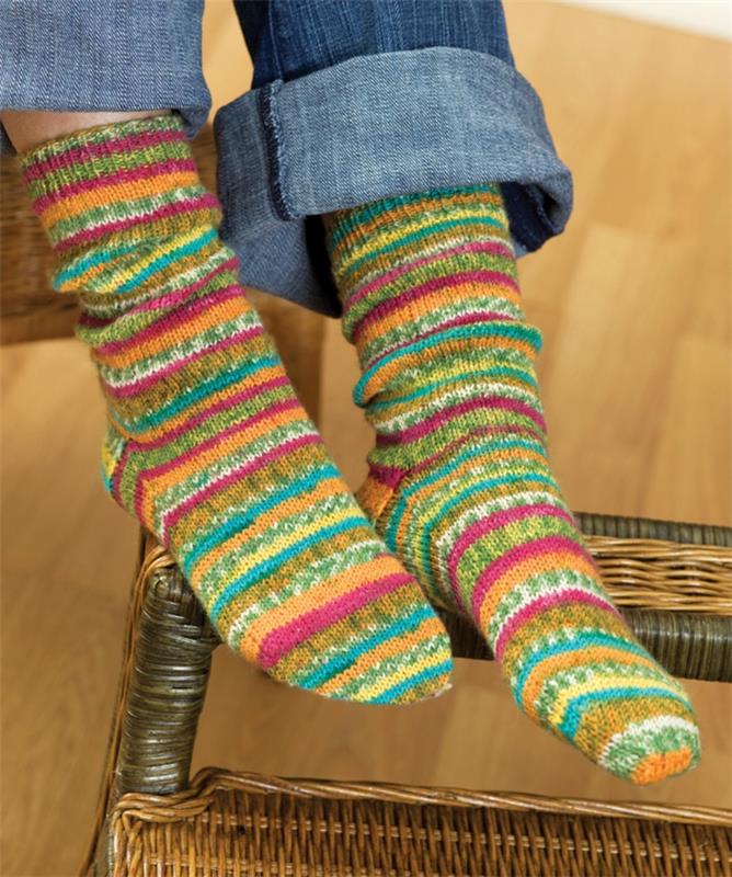 κάλτσες πλέξιμο πολύχρωμες κάλτσες πλέξιμο μοτίβο