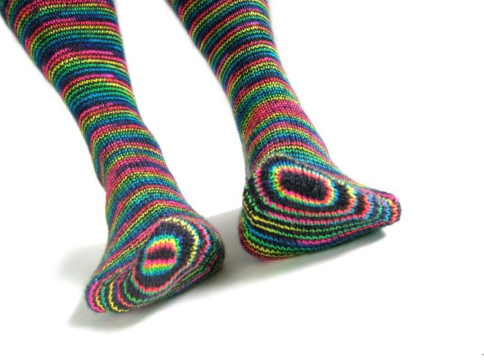 κάλτσες πλέξιμο πολύχρωμες κάλτσες πλέξιμο μοτίβο κάλτσες γόνατος